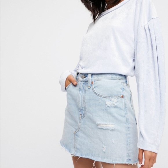 Free People Tops - Free People We the Free Milan Layering sz M ✨